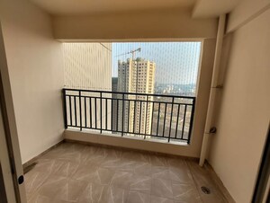 Room in 2 BHK Apartment at Puranik Abitante, Bavdhan – for Rent