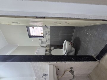 Master Bedroom in 1 BHK Apartment at Goregaon West – for Rent