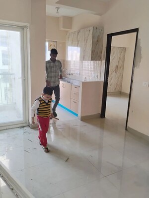 Bathroom in 1 BHK Apartment at Amrapali Ivory Heights, Amrapali Dream Valley – for Rent