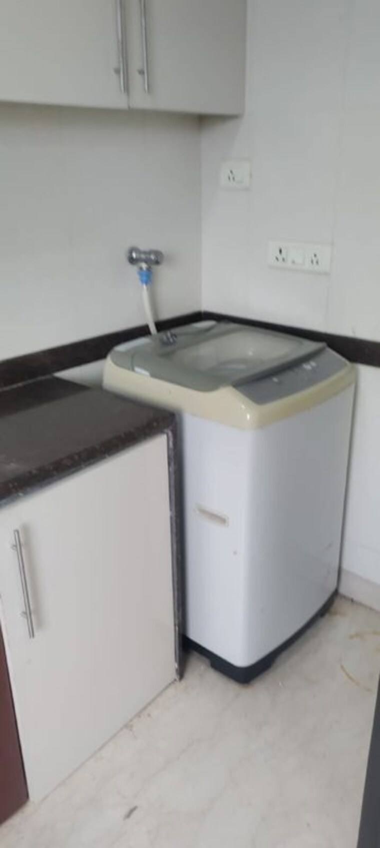 Kitchen, bandra west 3 Bedroom 1100 Sq.Ft. Apartment In Bandra West Mumbai 10000296