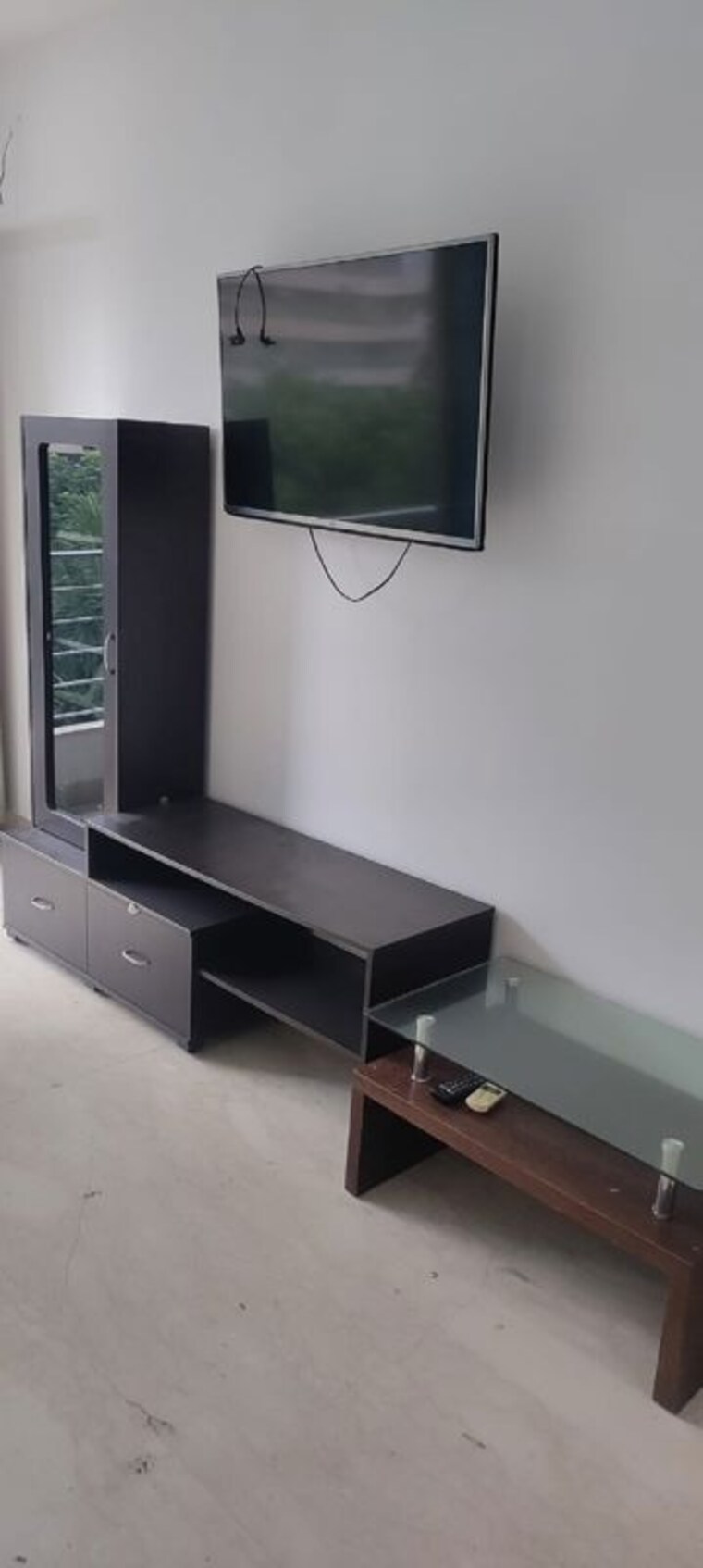 Living Room, bandra west 3 Bedroom 1100 Sq.Ft. Apartment In Bandra West Mumbai 10000296