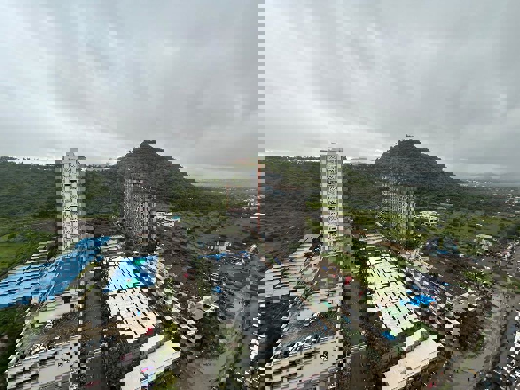 3 BHK + Pooja Room,Study Room 1050 Sq.Ft. Apartment in Godrej Green Vistas