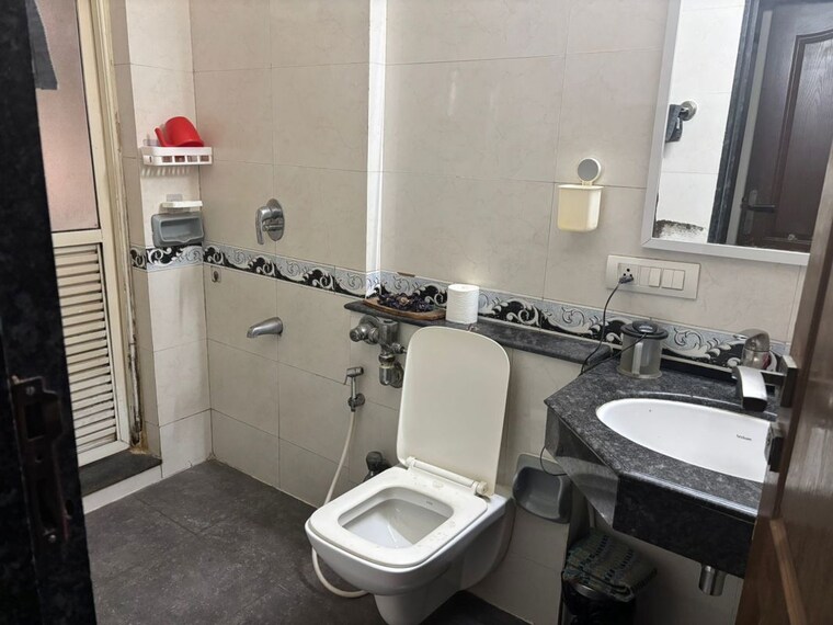 Bathroom, raheja-interface-heights 2 Bedroom 800 Sq.Ft. Apartment In Malad West Mumbai 10000483