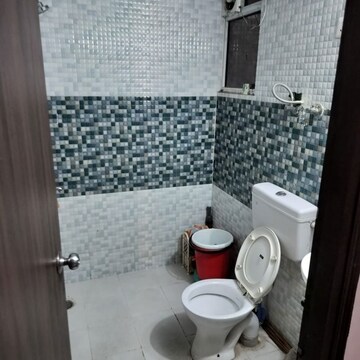 Bathroom in 2 BHK Apartment at Signature Global Andour Height, Sector 71 – for Rent