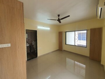 Room in 3 BHK Apartment at Raj Heramb Regalia Residency, Bavdhan – for Rent