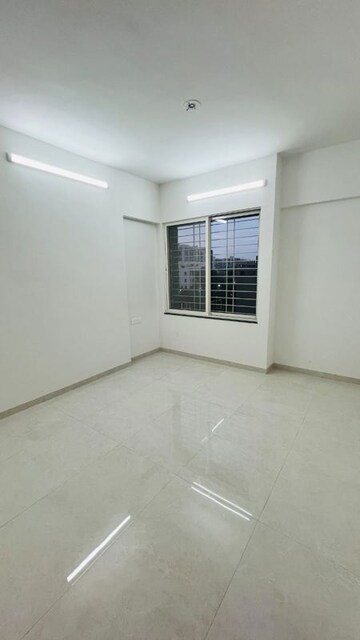 Room in 2 BHK Apartment at Dainamic Grandeur, Undri – for Sale