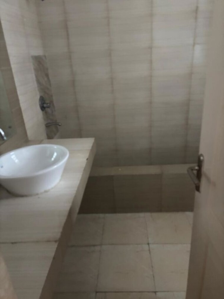 Bathroom, eldeco-mystic-greens 3 Bedroom 1731 Sq.Ft. Apartment In Omicron I Greater Noida Greater Noida 10000641