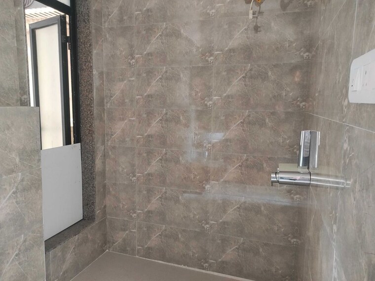 Bathroom, kanakia-spaces-zen-world 2 Bedroom 707 Sq.Ft. Apartment In Kanjurmarg East Mumbai 10000612