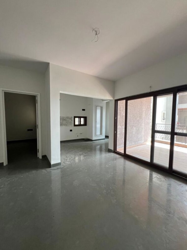 Room, centreo 2 Bedroom 1415 Sq.Ft. Apartment In Kanakapura Road Bangalore 10000423