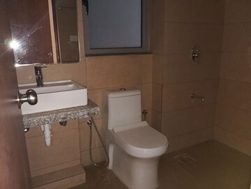 Master Bedroom in 2 BHK Apartment at Kalpataru Immensa, Kolshet Road – for Rent