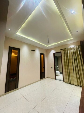 6 BHK Independent House For Rent in Panchkula Urban Estate