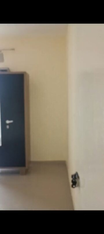 Room in 2 BHK Apartment at Pyramid Heights, Sector 85 – for Rent