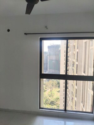 Room in 1 BHK Apartment at Runwal Gardens, Dombivli East – for Rent