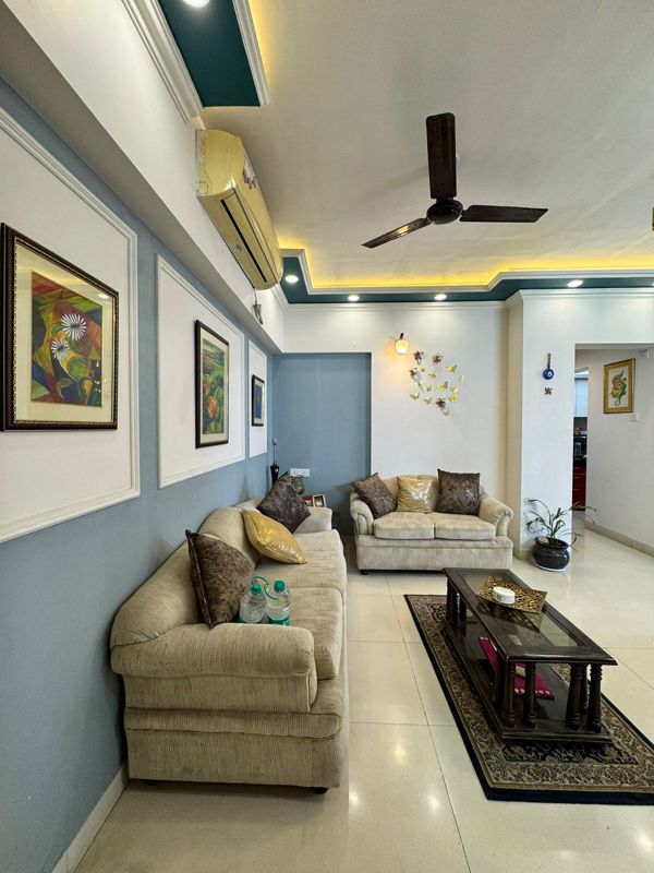 2.5 BHK + Servant Room Apartment For Rent in Lodha Splendora
