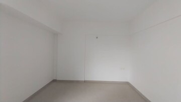 Room in 3 BHK Apartment at ARV New Town, Pisoli – for Rent