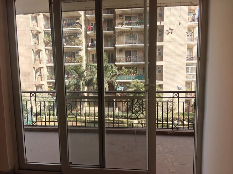 Room, tulip-violet 3 Bedroom 1578 Sq.Ft. Apartment In Sector 69 Gurgaon 10000729