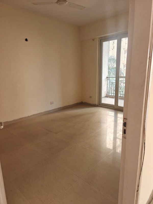 3 BHK Apartment For Rent in Tulip Violet