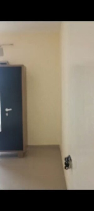 Room in 2 BHK Apartment at Pyramid Heights, Sector 85 – for Sale