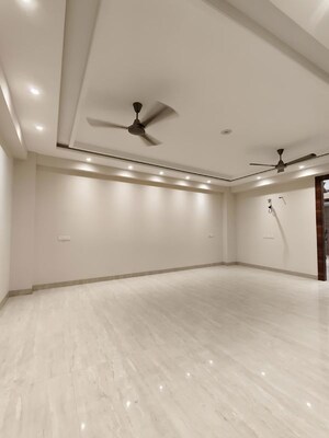 Living Room in 3 BHK Builder Floor at Saket – for Rent