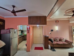 Living Room in 2 BHK Independent House at Rwa Jalvayu Vihar Noida, Sector 25 – for Rent