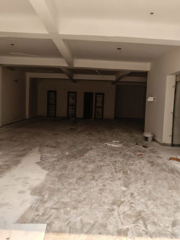  Parking, naraina Commercial Office Space 3600 Sq.Ft. In Naraina Delhi 10000721