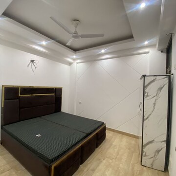 Furnished Amenities in 3 BHK Builder Floor at Chattarpur – for Rent