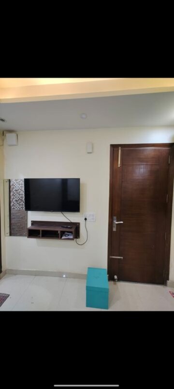 Furnished Amenities in 1 RK Builder Floor at Saket – for Rent
