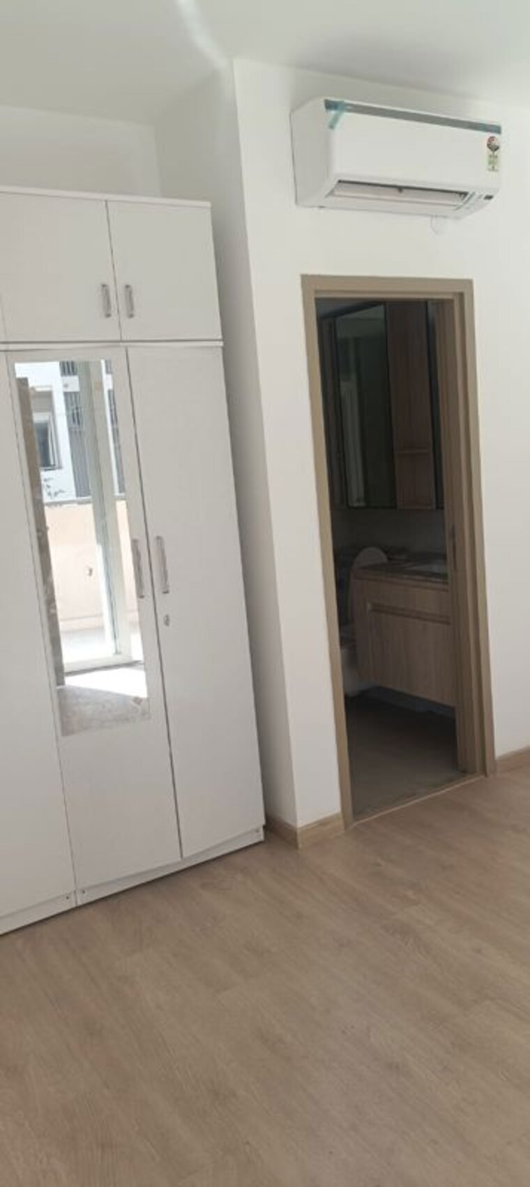 undefined, dlf-gardencity-enclave 3.5 Bedroom 1600 Sq.Ft. Apartment In Sector 93 Gurgaon 10000831