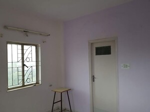 Room in 2 BHK Apartment at Dahanukar Colony – for Sale