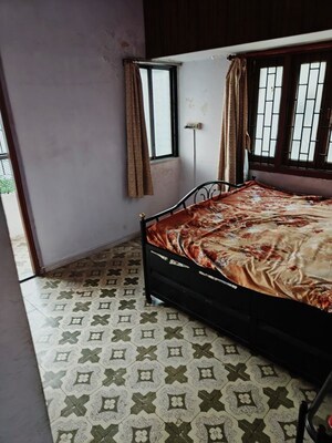 2 BHK Apartment For Rent in Phoolbagan