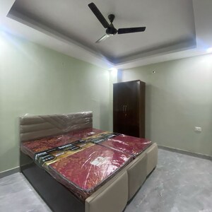 Bedroom in 2 BHK Builder Floor at Chattarpur – for Rent