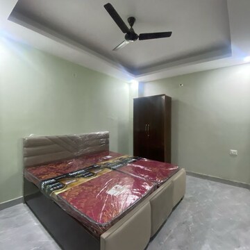 Bedroom in 2 BHK Builder Floor at Chattarpur – for Rent