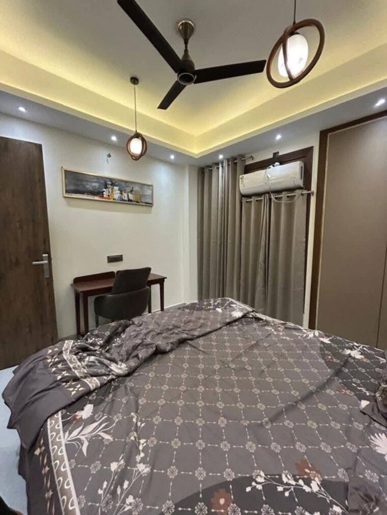Bedroom, saket 1 Bedroom 500 Sq.Ft. Apartment In Saket Delhi 9739169