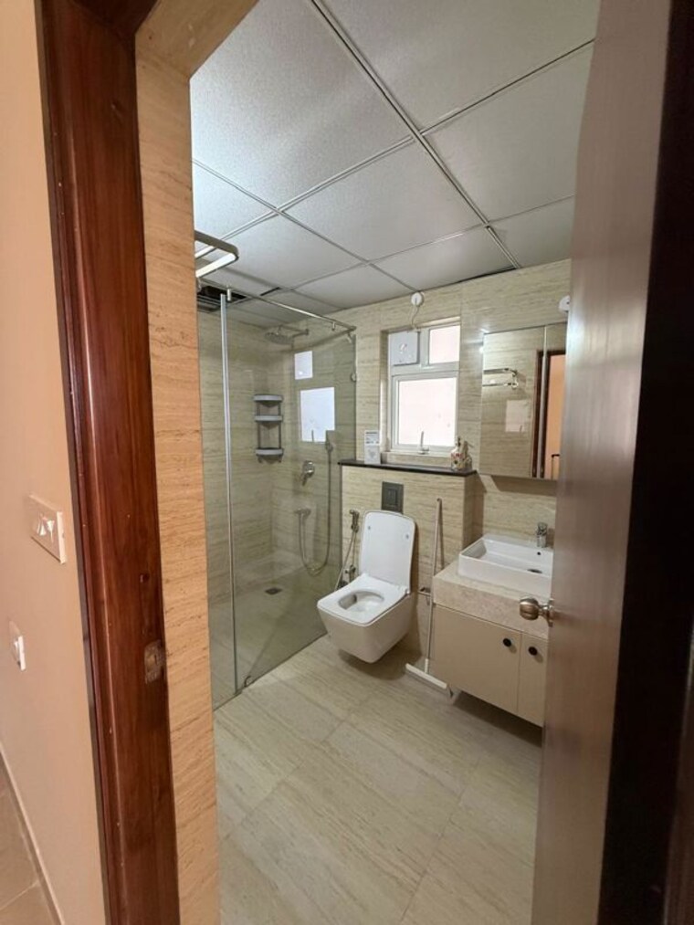 Bathroom, aurobindo-kohinoor 3 Bedroom 2200 Sq.Ft. Apartment In Serilingampally Hyderabad 10000925