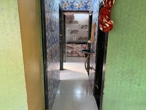 Furnished Amenities in 2 BHK Apartment at Yashraj Park CHS, Kasarvadavali – for Rent
