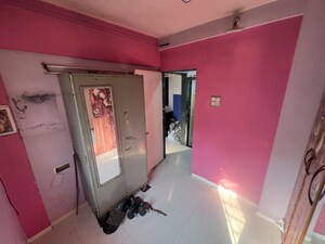 Master Bedroom in 2 BHK Apartment at Yashraj Park CHS, Kasarvadavali – for Rent