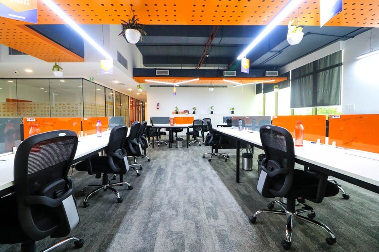 Team Area, old palasia Commercial Office Space 1370 Sq.Ft. In Old Palasia Indore 10001089