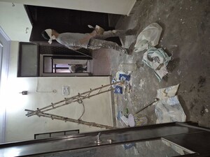 Furnished Amenities in 2.5 BHK Builder Floor at Mayur Vihar – for Sale