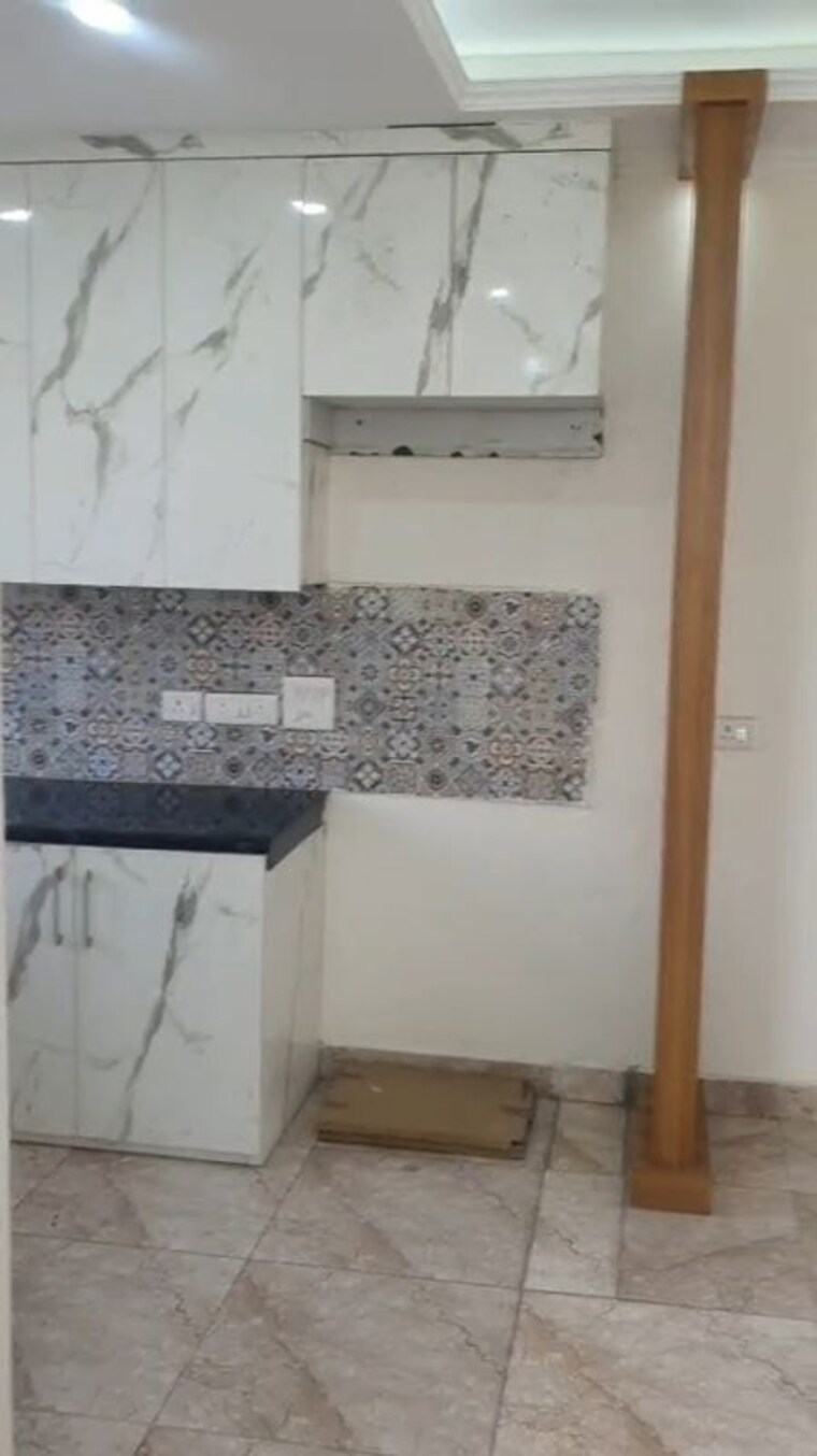 Kitchen, rise-organic-homes 3.5 Bedroom 1733 Sq.Ft. Apartment In Mahurali Ghaziabad 10001118