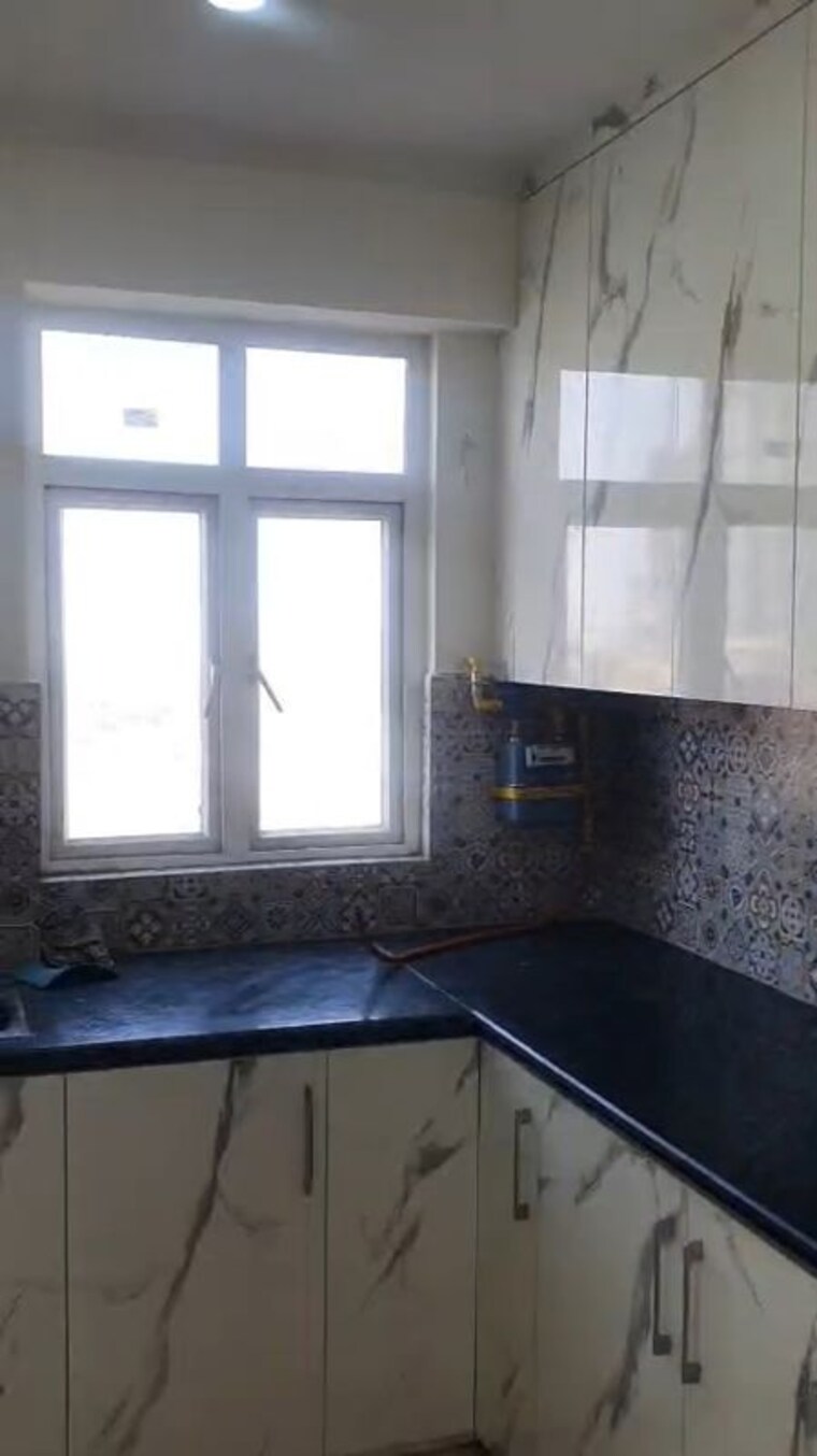 Kitchen, rise-organic-homes 3.5 Bedroom 1733 Sq.Ft. Apartment In Mahurali Ghaziabad 10001118