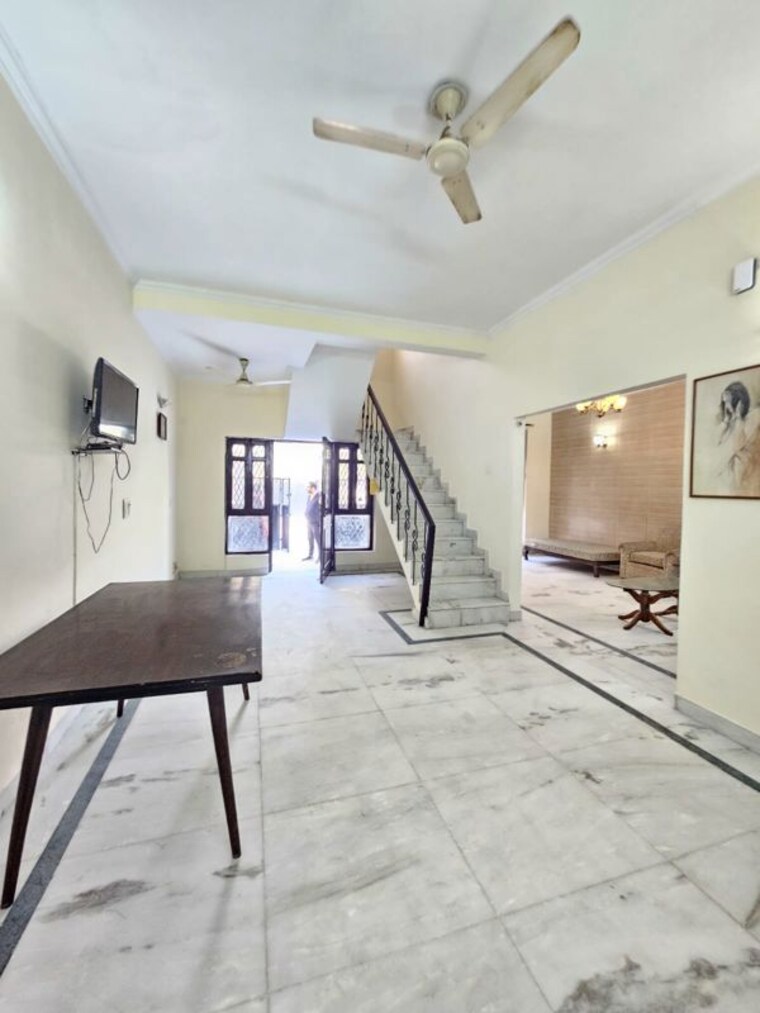 undefined, sector 23a 3 Bedroom 3000 Sq.Ft. Independent House In Sector 23a Gurgaon 10001286