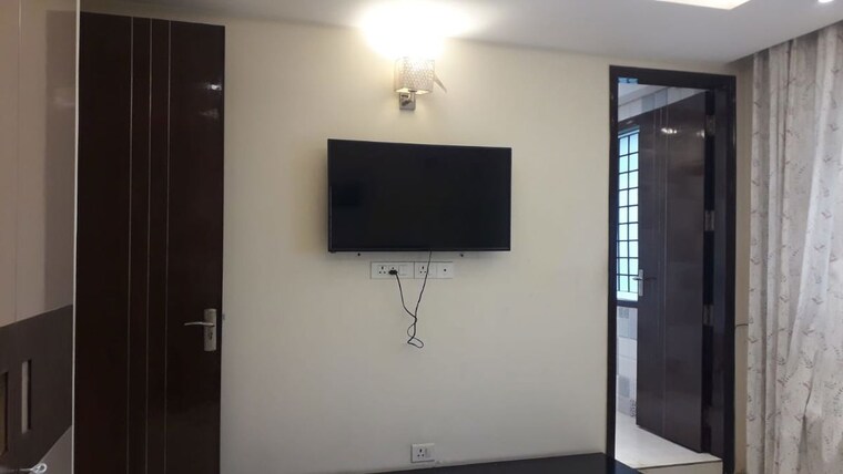 Room, new friends colony 2 Bedroom 2250 Sq.Ft. Builder Floor In New Friends Colony Delhi 10001336