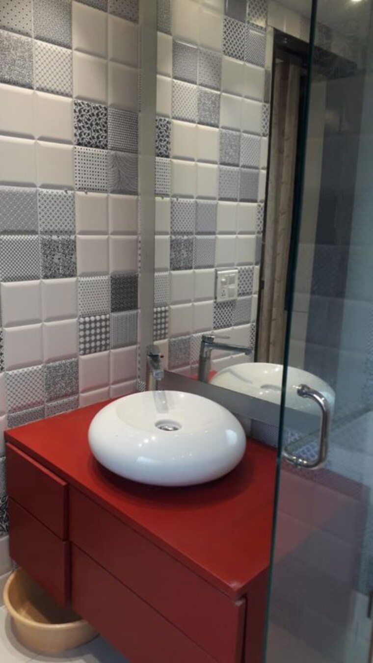 Bathroom, new friends colony 2 Bedroom 2250 Sq.Ft. Builder Floor In New Friends Colony Delhi 10001336