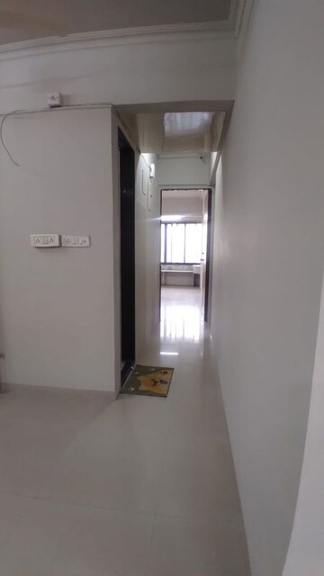 Room in 3 BHK Apartment at Charkop Kshitij CHS, Kandivali West – for Rent
