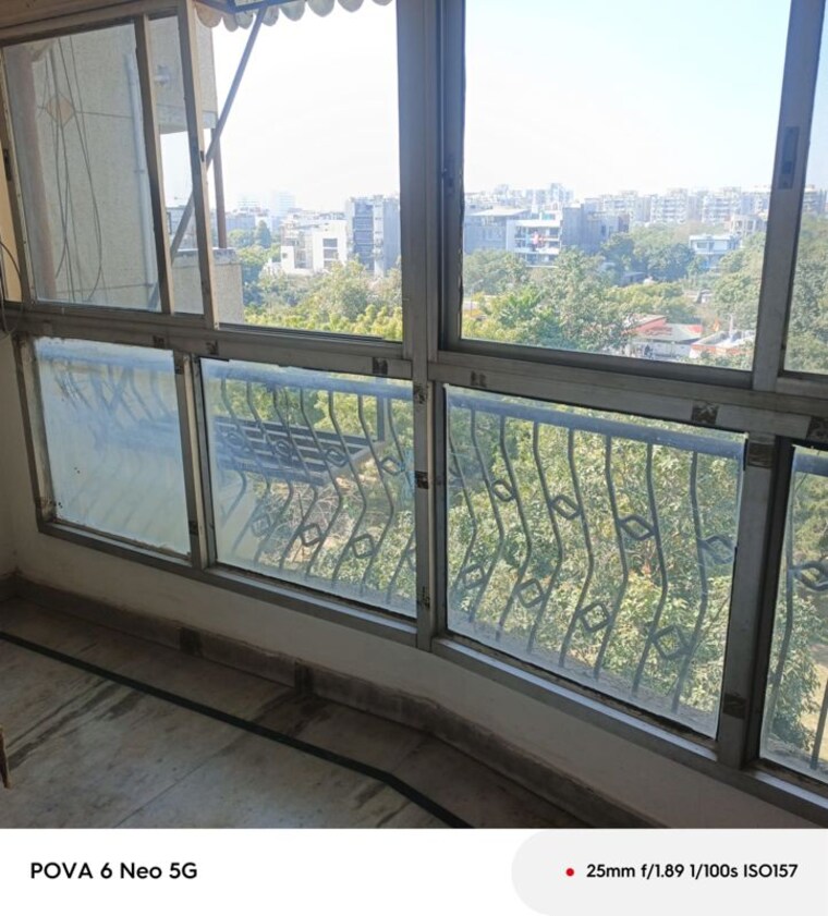 Balcony, dwarka 3 Bedroom 1600 Sq.Ft. Apartment In Dwarka Delhi 10001622