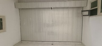 Bathroom in Studio Builder Floor at Sector 43 – for Rent