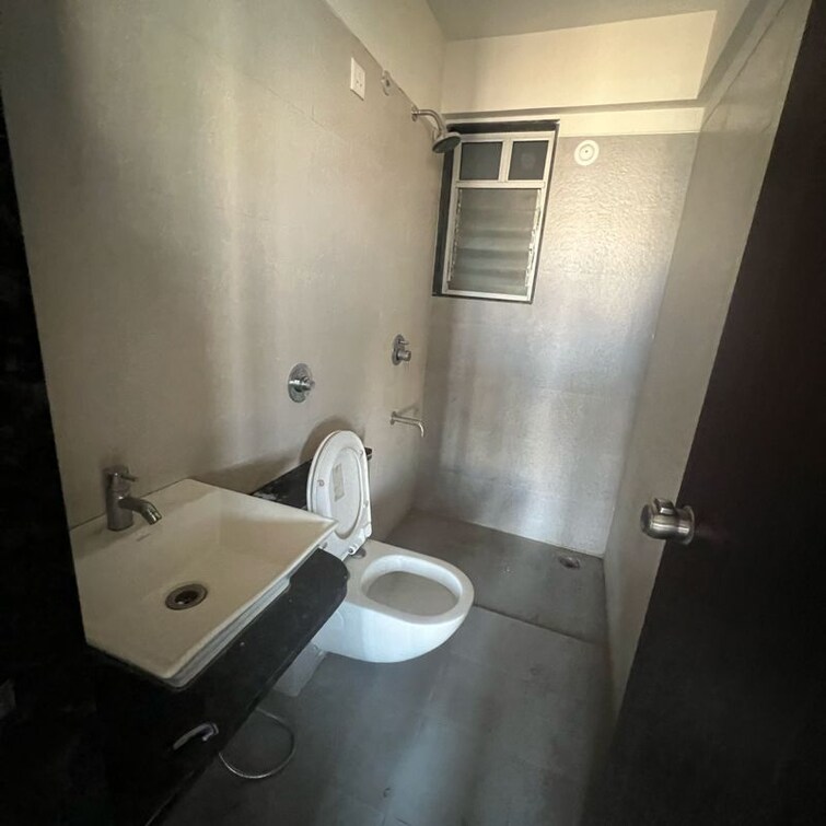 Bathroom, madhav nagar 2 Bedroom 625 Sq.Ft. Apartment In Madhav Nagar Pune 10001607