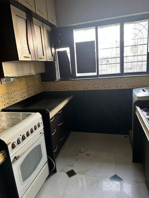 Kitchen in 2 BHK Apartment at Amarnath Apartment Andheri, Andheri East – for Rent