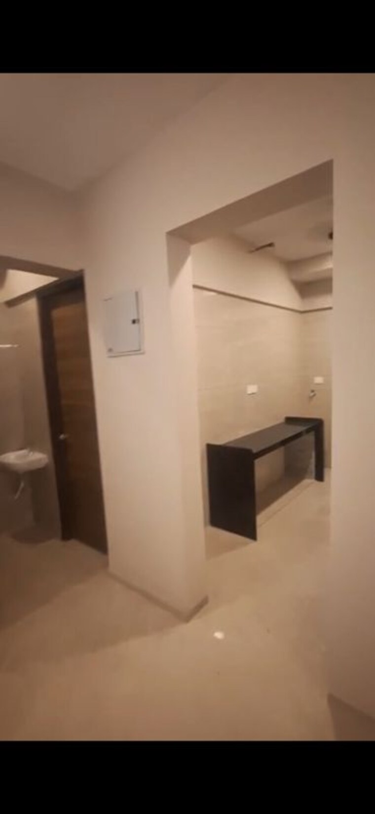 Kitchen, metro-millennium 3 Bedroom 920 Sq.Ft. Apartment In Malad West Mumbai 10001694