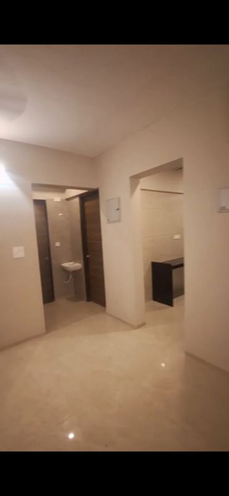 Living Room, metro-millennium 3 Bedroom 920 Sq.Ft. Apartment In Malad West Mumbai 10001694